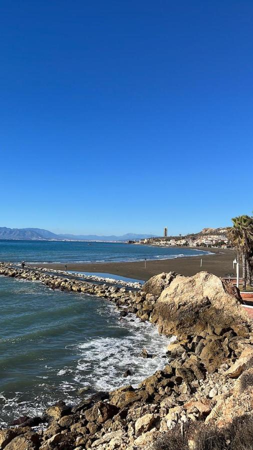 Villa Pitato. NUEVO Apto MUY cerca de la playa La Cala Del Moral Esterno foto